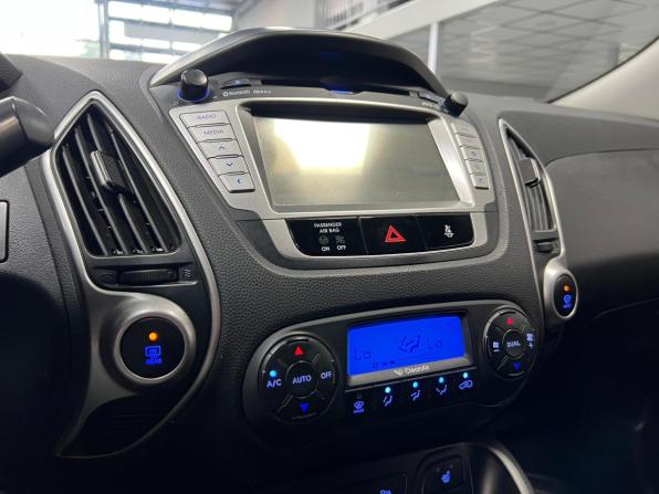 Hyundai ix35 I с пробегом 2012 года, цена 1 099 000 рублей, 237000 км, внедорожник, Автокод Объявления