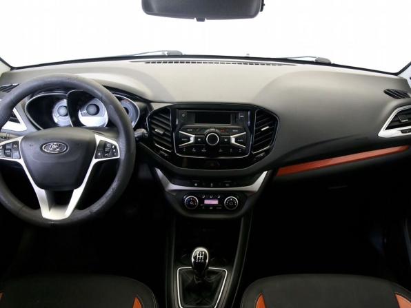 Lada (ВАЗ) Vesta I с пробегом 2018 года, цена 999 000 рублей, 133000 км, универсал, Автокод Объявления