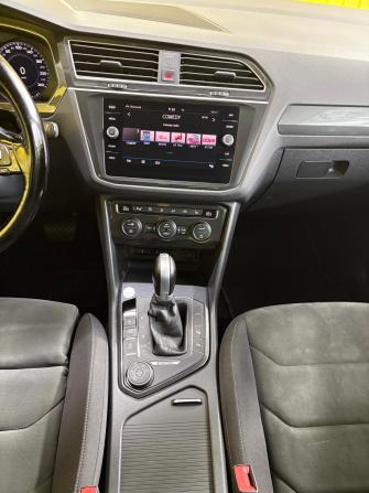 Volkswagen Tiguan II с пробегом 2017 года, цена 2 399 000 рублей, 165000 км, внедорожник, Автокод Объявления