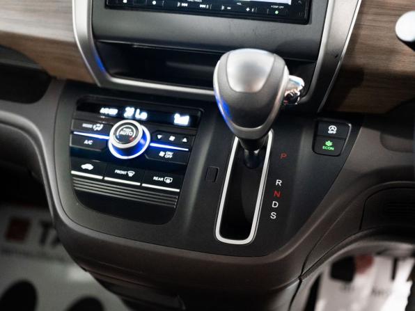 Honda Freed II Рестайлинг с пробегом 2021 года, цена 1 550 000 рублей, 55316 км, компактвэн, Автокод Объявления