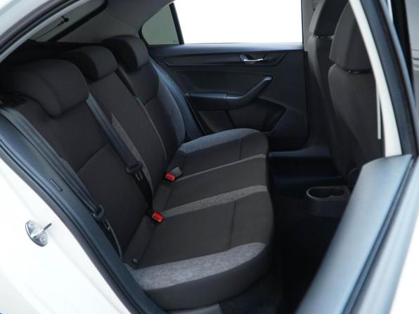 Skoda Rapid II с пробегом 2020 года, цена 1 639 444 рубля, 59152 км, лифтбек, Автокод Объявления