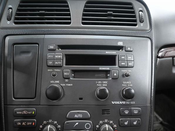 Volvo XC70 I с пробегом 2000 года, цена 619 900 рублей, 498982 км, универсал, Автокод Объявления