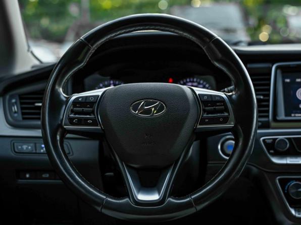Hyundai Sonata VII (LF) Рестайлинг с пробегом 2017 года, цена 1 481 000 рублей, 224228 км, седан, Автокод Объявления