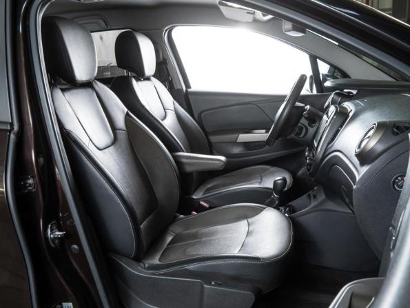 Renault Kaptur I с пробегом 2019 года, цена 1 447 000 рублей, 88346 км, внедорожник, Автокод Объявления