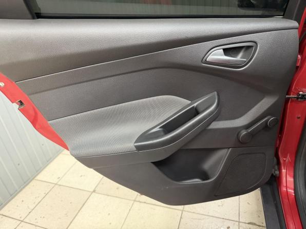 Ford Focus III с пробегом 2011 года, цена 670 000 рублей, 205050 км, хэтчбек, Автокод Объявления