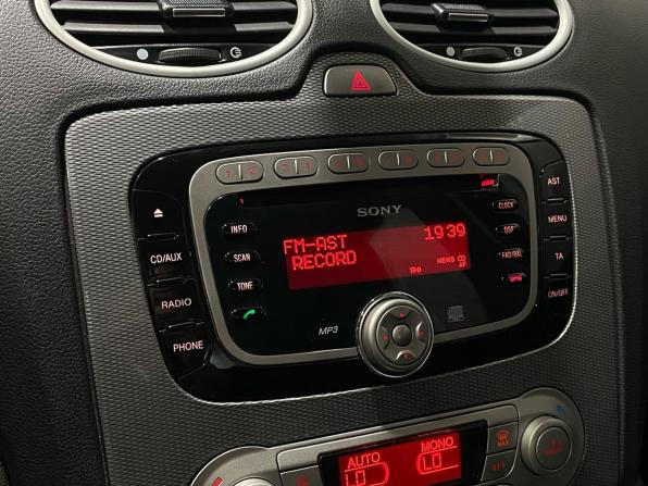 Ford Focus II Рестайлинг с пробегом 2010 года, цена 722 000 рублей, 195551 км, хэтчбек, Автокод Объявления