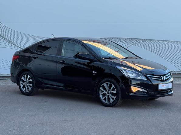 Hyundai Solaris I Рестайлинг с пробегом 2016 года, цена 1 300 000 рублей, 107080 км, седан, Автокод Объявления