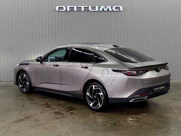 Changan Lamore с пробегом 2024 года, цена 2 047 000 рублей, 18760 км, седан, Автокод Объявления