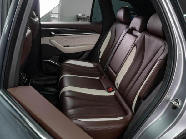 Geely Monjaro I с пробегом 2021 года, цена 2 799 000 рублей, 89826 км, внедорожник, Автокод Объявления
