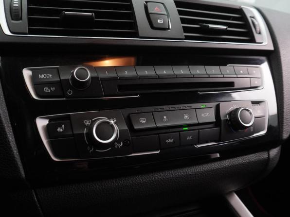 BMW 1 серии II (F20/F21) Рестайлинг с пробегом 2017 года, цена 1 599 000 рублей, 152072 км, хэтчбек, Автокод Объявления