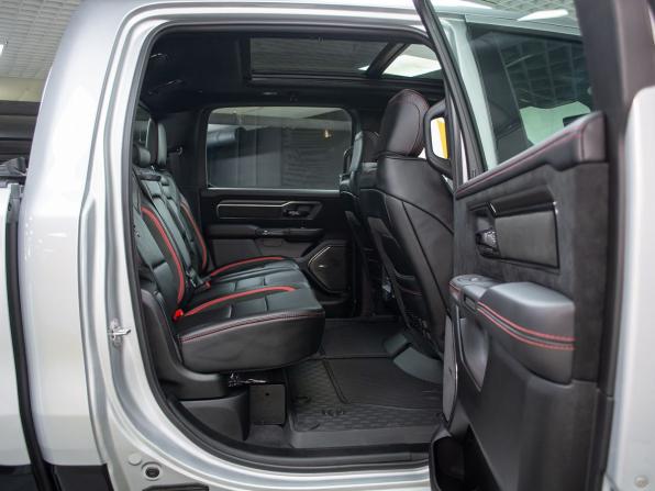Ram 1500 V Рестайлинг с пробегом 2026 года, цена 11 499 000 рублей, 34 км, offers.body_type.unknown, Автокод Объявления