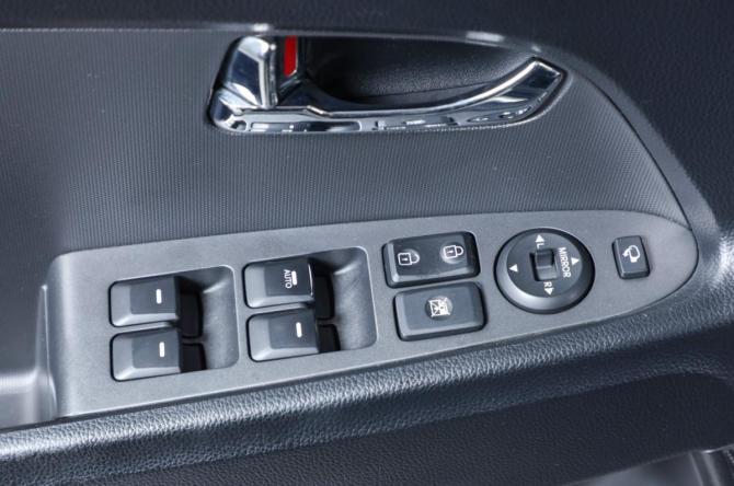 Kia Sportage III с пробегом 2012 года, цена 1 499 000 рублей, 95600 км, внедорожник, Автокод Объявления