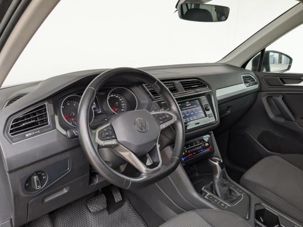 Volkswagen Tiguan II Рестайлинг с пробегом 2021 года, цена 2 150 000 рублей, 166321 км, внедорожник, Автокод Объявления