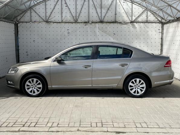 Volkswagen Passat B7 с пробегом 2012 года, цена 1 240 000 рублей, 176113 км, седан, Автокод Объявления