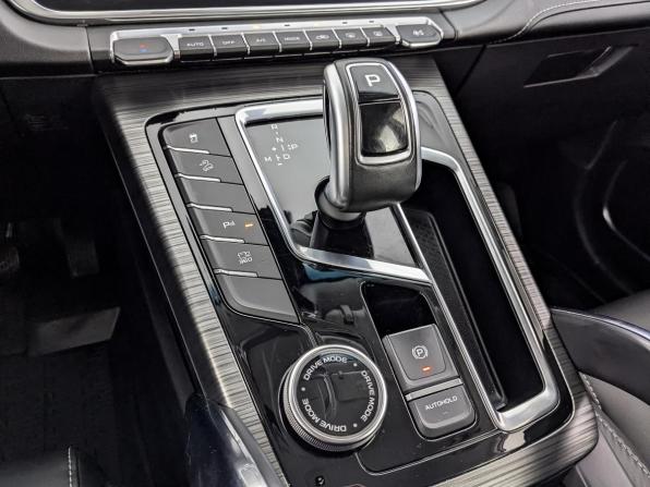 Geely Atlas Pro с пробегом 2022 года, цена 1 720 000 рублей, 98019 км, внедорожник, Автокод Объявления
