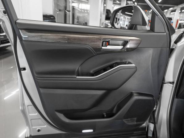 Toyota Highlander IV (XU70) с пробегом 2026 года, цена 5 700 000 рублей, 16 км, внедорожник, Автокод Объявления
