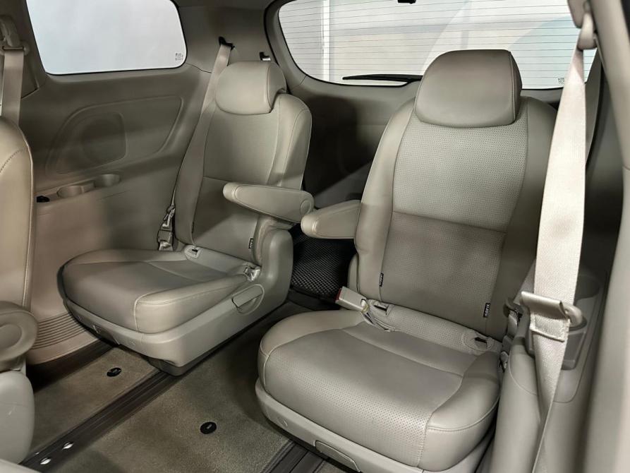 Kia Carnival III Набережные Челны  - изображение 26