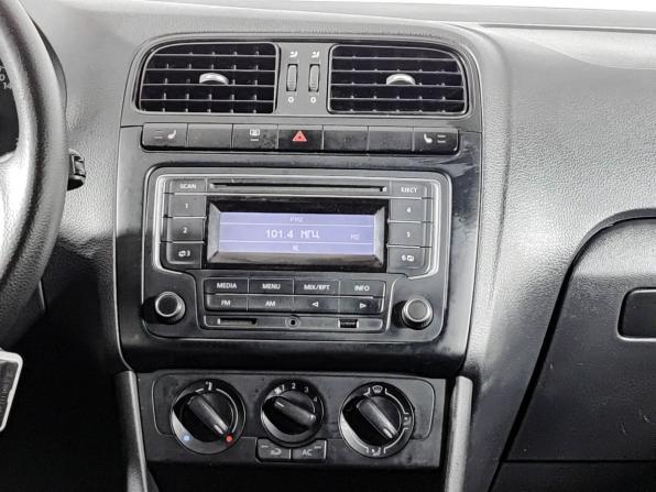 Volkswagen Polo V с пробегом 2013 года, цена 815 000 рублей, 150000 км, седан, Автокод Объявления