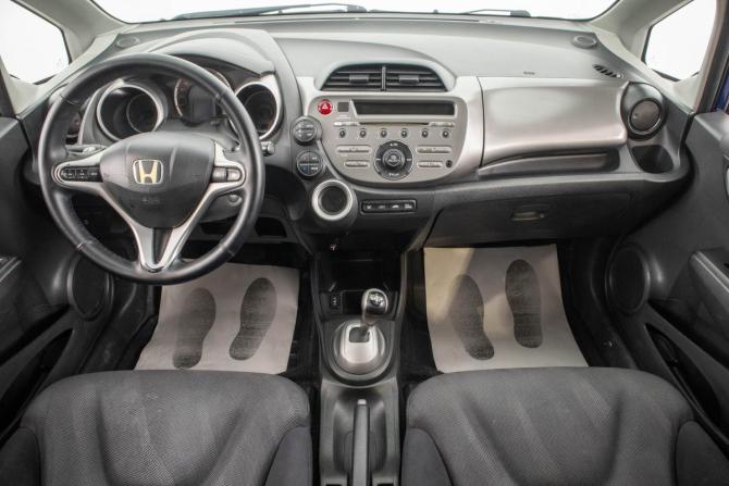 Honda Jazz II с пробегом 2009 года, цена 769 000 рублей, 139000 км, хэтчбек, Автокод Объявления