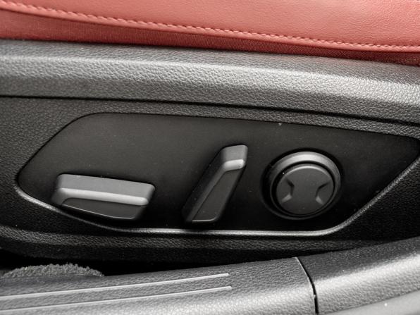 Kia K5 III с пробегом 2021 года, цена 2 420 000 рублей, 78930 км, седан, Автокод Объявления