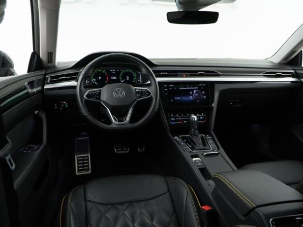 Volkswagen Passat CC II Рестайлинг с пробегом 2022 года, цена 4 999 050 рублей, 22644 км, лифтбек, Автокод Объявления