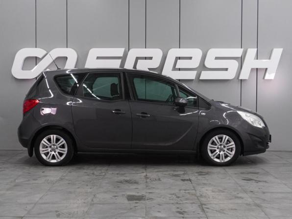 Opel Meriva B с пробегом 2011 года, цена 669 000 рублей, 247717 км, компактвэн, Автокод Объявления