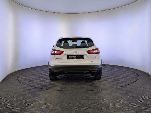 Nissan Qashqai II с пробегом 2018 года, цена 1 485 000 рублей, 125266 км, внедорожник, Автокод Объявления