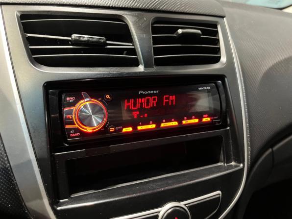 Hyundai Solaris I с пробегом 2014 года, цена 649 000 рублей, 191407 км, седан, Автокод Объявления