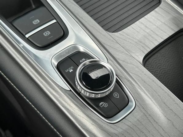 Chery Arrizo 8 с пробегом 2023 года, цена 2 010 000 рублей, 40044 км, седан, Автокод Объявления