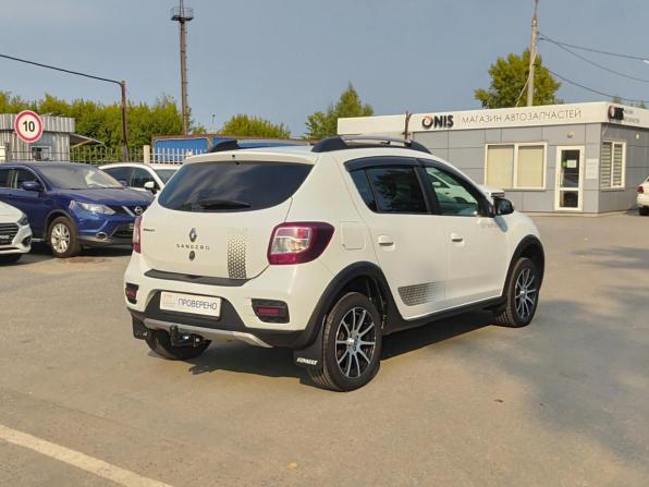 Renault Sandero II с пробегом 2018 года, цена 1 000 000 рублей, 106094 км, хэтчбек, Автокод Объявления