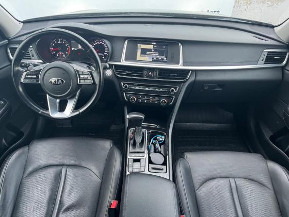 Kia Optima IV Рестайлинг с пробегом 2018 года, цена 1 995 000 рублей, 139000 км, седан, Автокод Объявления