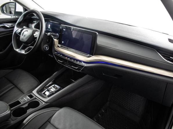 Skoda Octavia IV (A8) с пробегом 2023 года, цена 2 595 000 рублей, 84703 км, лифтбек, Автокод Объявления