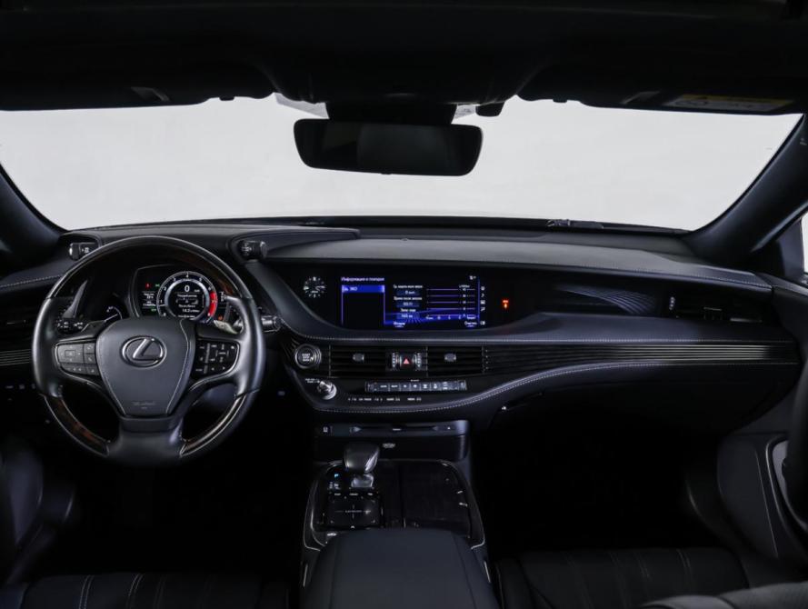 Lexus LS V Москва  - изображение 14