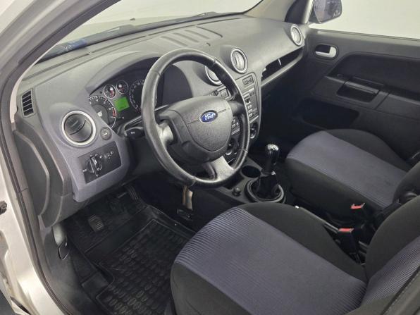 Ford Fusion I Рестайлинг с пробегом 2007 года, цена 349 000 рублей, 140000 км, хэтчбек, Автокод Объявления