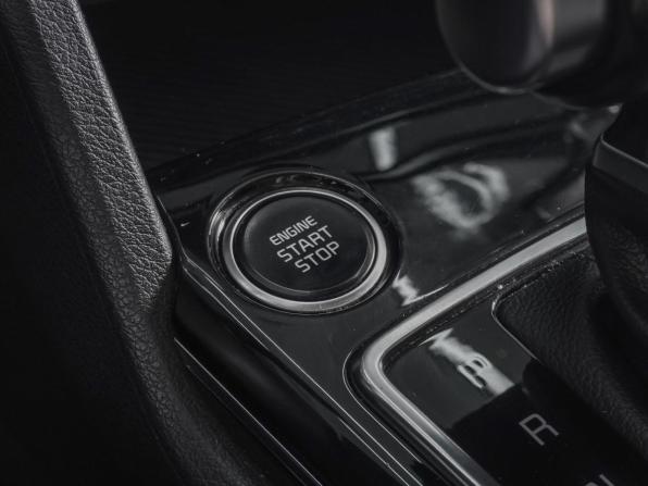 Kia Sportage V с пробегом 2023 года, цена 3 260 000 рублей, 125101 км, внедорожник, Автокод Объявления