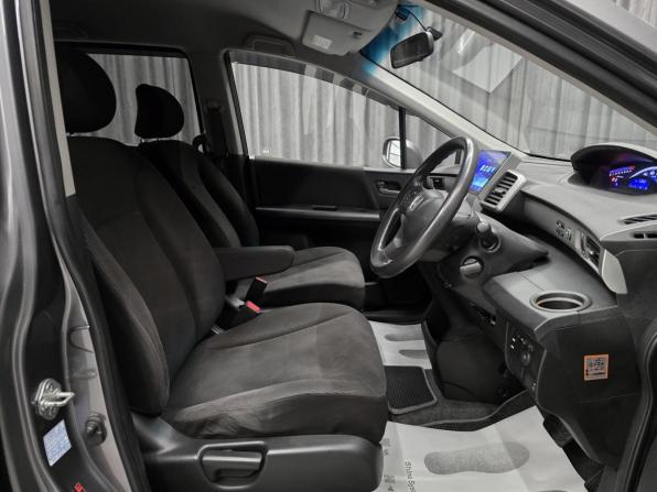 Honda Freed I с пробегом 2011 года, цена 899 000 рублей, 176000 км, компактвэн, Автокод Объявления