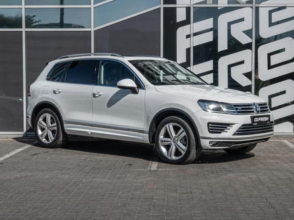 Volkswagen Touareg II Рестайлинг с пробегом 2015 года, цена 2 950 000 рублей, 235854 км, внедорожник, Автокод Объявления