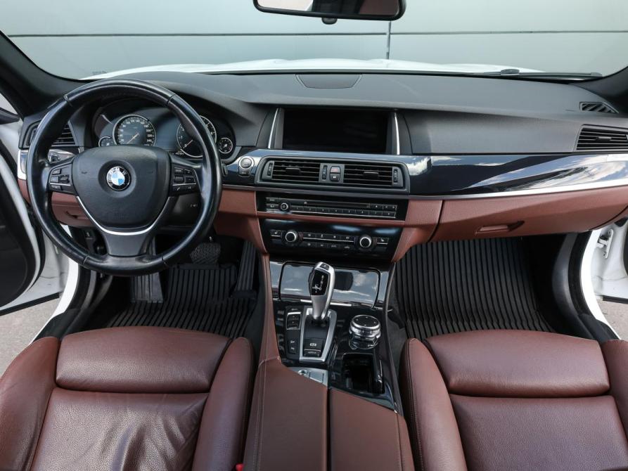 BMW 5 серии VI (F10/F11/F07) Рестайлинг Москва  - изображение 14