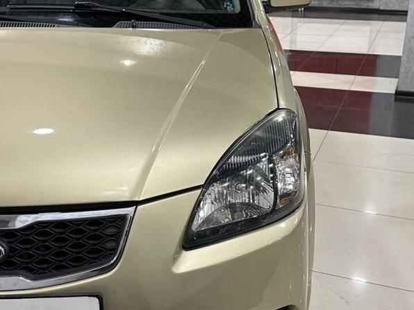Kia Rio II Рестайлинг с пробегом 2010 года, цена 665 000 рублей, 127000 км, хэтчбек, Автокод Объявления
