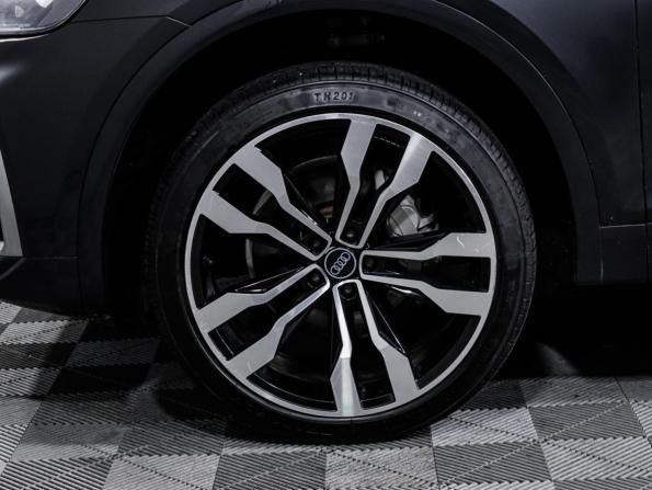 Audi Q5 II (FY) Рестайлинг с пробегом 2021 года, цена 3 659 317 рублей, 71165 км, внедорожник, Автокод Объявления