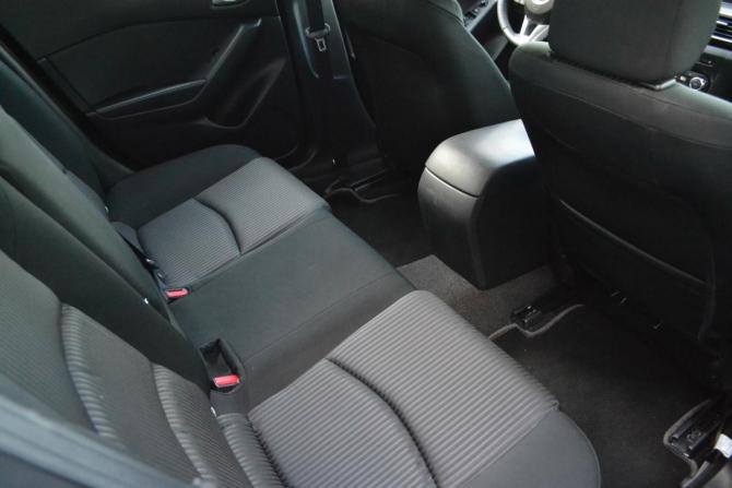 Mazda 3 III (BM) с пробегом 2015 года, цена 1 450 000 рублей, 150251 км, седан, Автокод Объявления