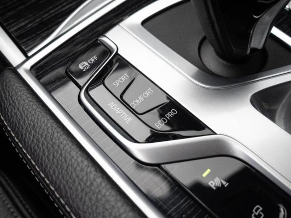 BMW 7 серии VI (G11/G12) Рестайлинг с пробегом 2019 года, цена 5 570 000 рублей, 65296 км, седан, Автокод Объявления