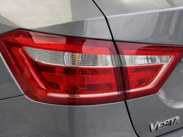 Lada (ВАЗ) Vesta I с пробегом 2019 года, цена 997 000 рублей, 137928 км, универсал, Автокод Объявления