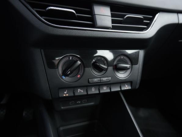Volkswagen Polo VI с пробегом 2022 года, цена 1 747 000 рублей, 72838 км, лифтбек, Автокод Объявления