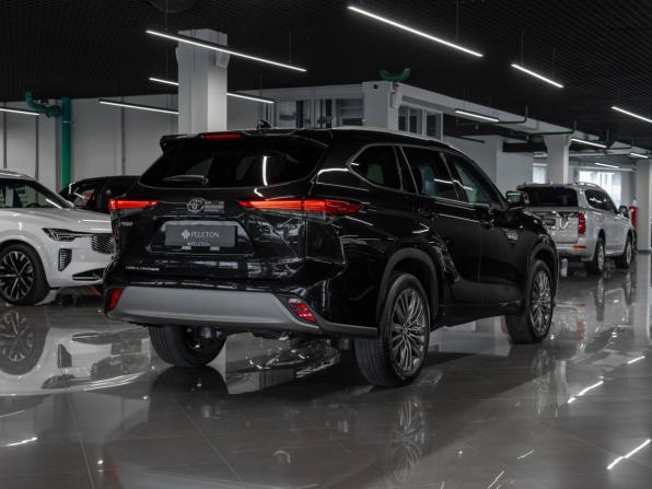 Toyota Highlander IV (XU70) с пробегом 2026 года, цена 5 850 000 рублей, 30 км, внедорожник, Автокод Объявления
