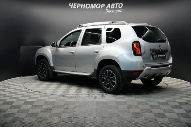 Renault Duster I Рестайлинг с пробегом 2018 года, цена 1 547 000 рублей, 101000 км, внедорожник, Автокод Объявления