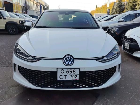 Volkswagen Lamando II с пробегом 2022 года, цена 2 850 000 рублей, 51729 км, лифтбек, Автокод Объявления