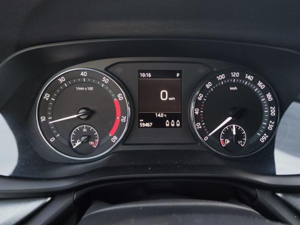 Skoda Octavia IV (A8) с пробегом 2021 года, цена 2 450 000 рублей, 59466 км, лифтбек, Автокод Объявления