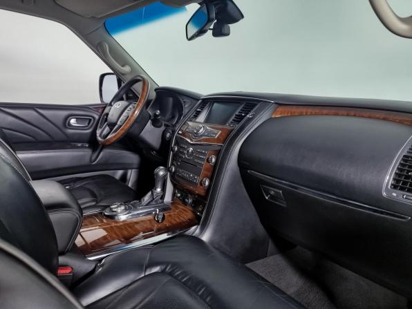 Infiniti QX80 I Рестайлинг с пробегом 2015 года, цена 2 749 000 рублей, 190125 км, внедорожник, Автокод Объявления