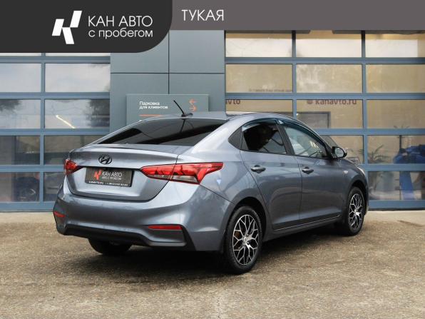 Hyundai Solaris II с пробегом 2017 года, цена 976 000 рублей, 181142 км, седан, Автокод Объявления